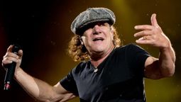 Brian Johnson, el líder de AC/DC, anuncia su libro de memorias